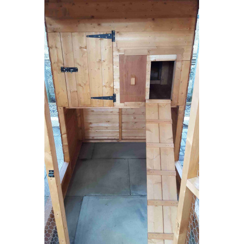 henhouse2_1091429976